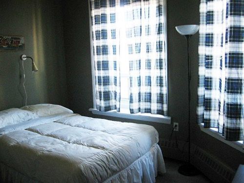 Hotel Stay Mont Royal Монреал Екстериор снимка